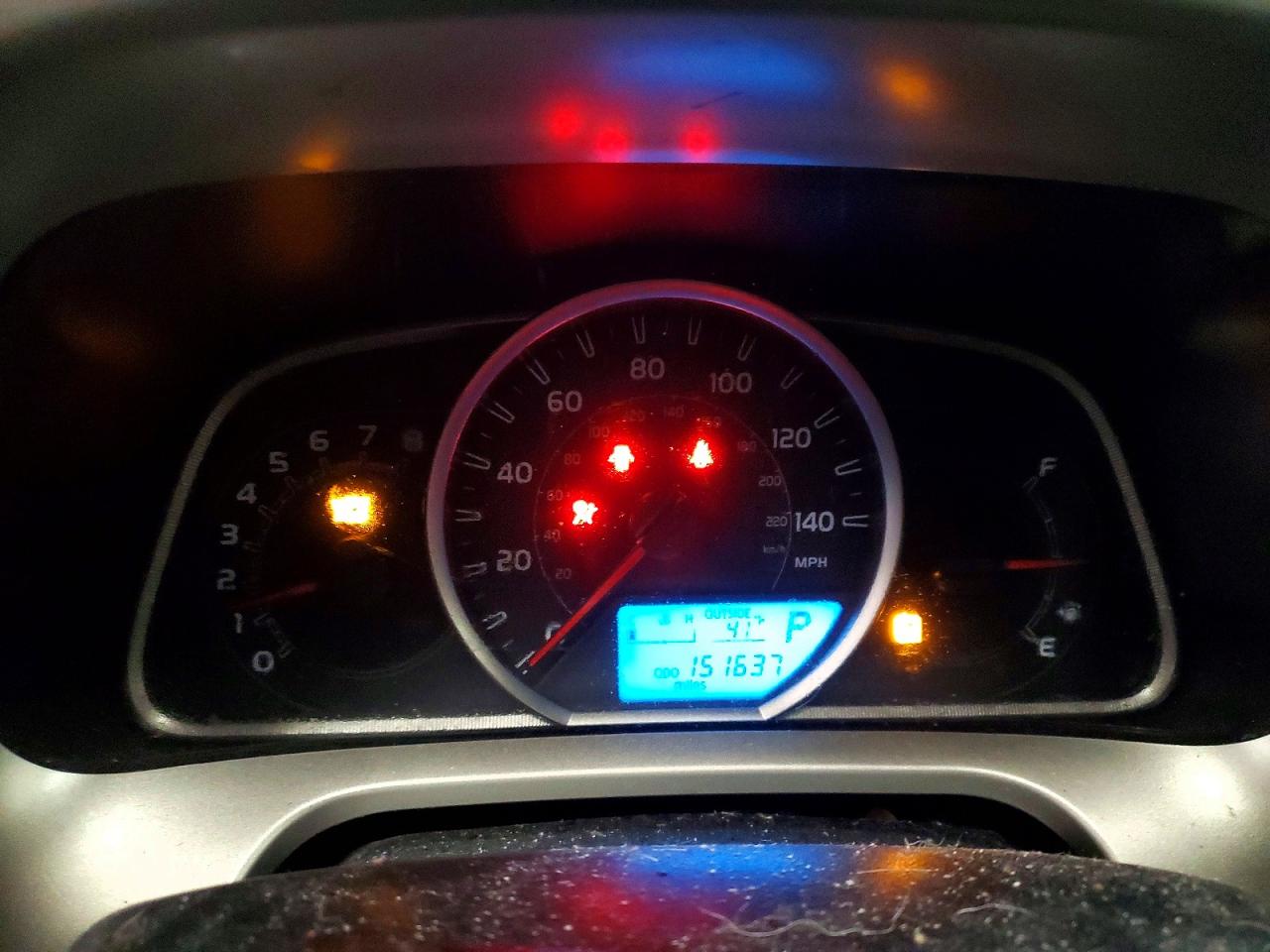 2013 TOYOTA RAV4 XLE photo 9