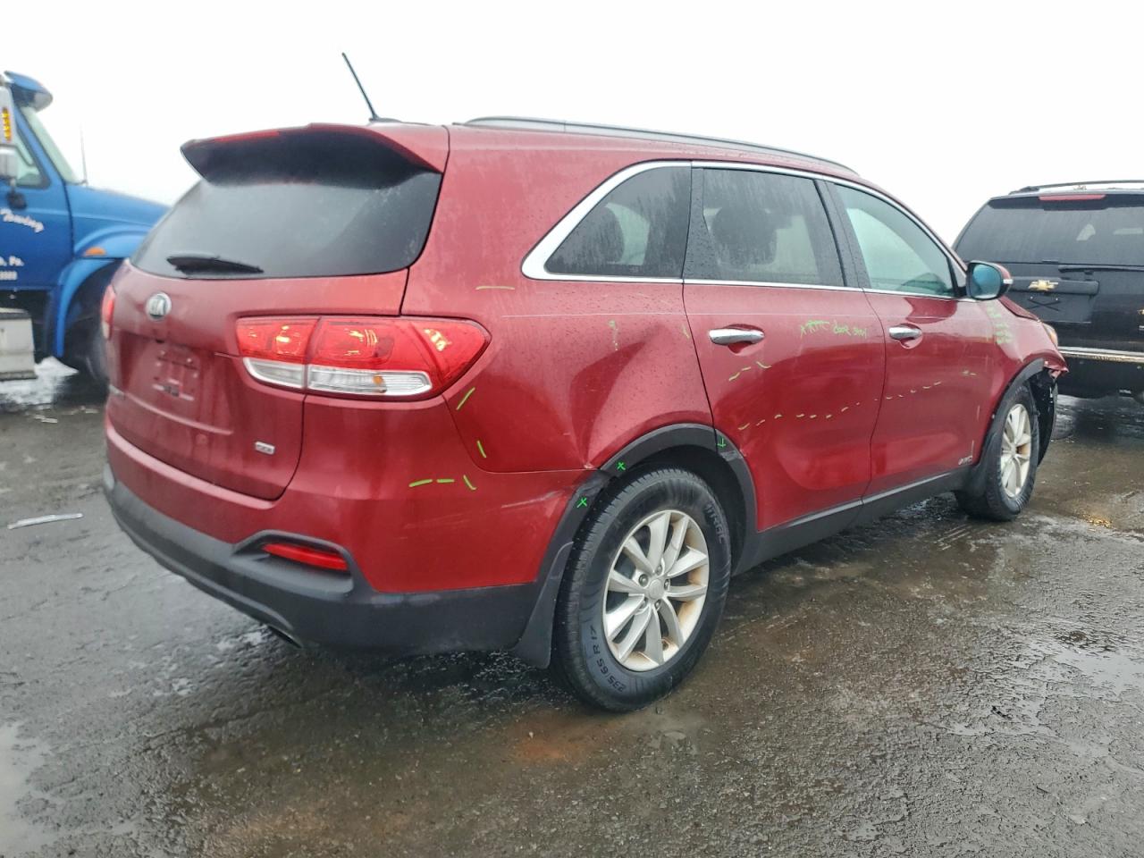 2017 KIA SORENTO LX photo 5