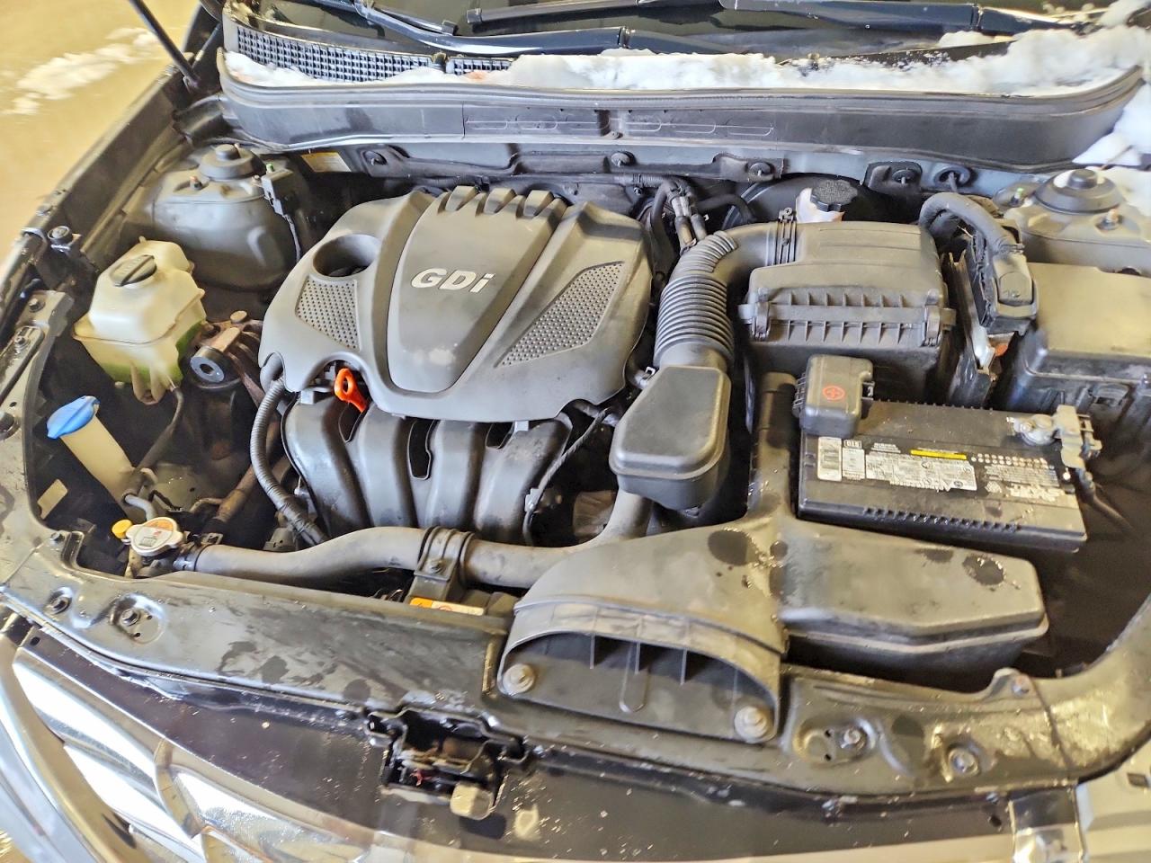 2013 HYUNDAI SONATA SE photo 11