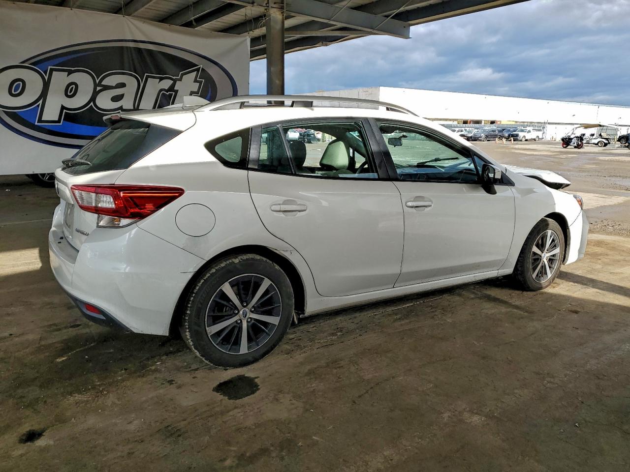 2019 SUBARU IMPREZA PREMIUM photo 3
