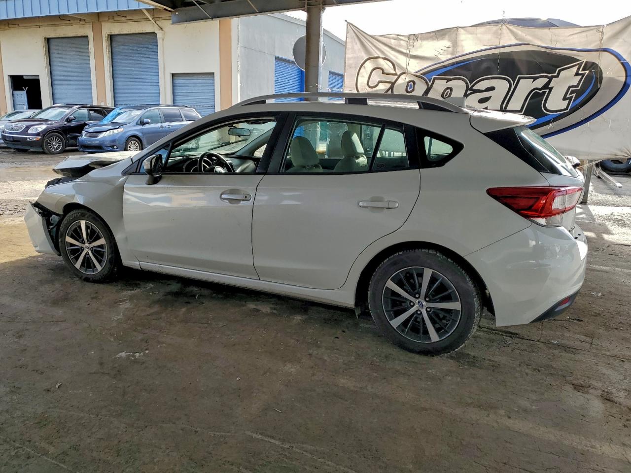 2019 SUBARU IMPREZA PREMIUM photo 2