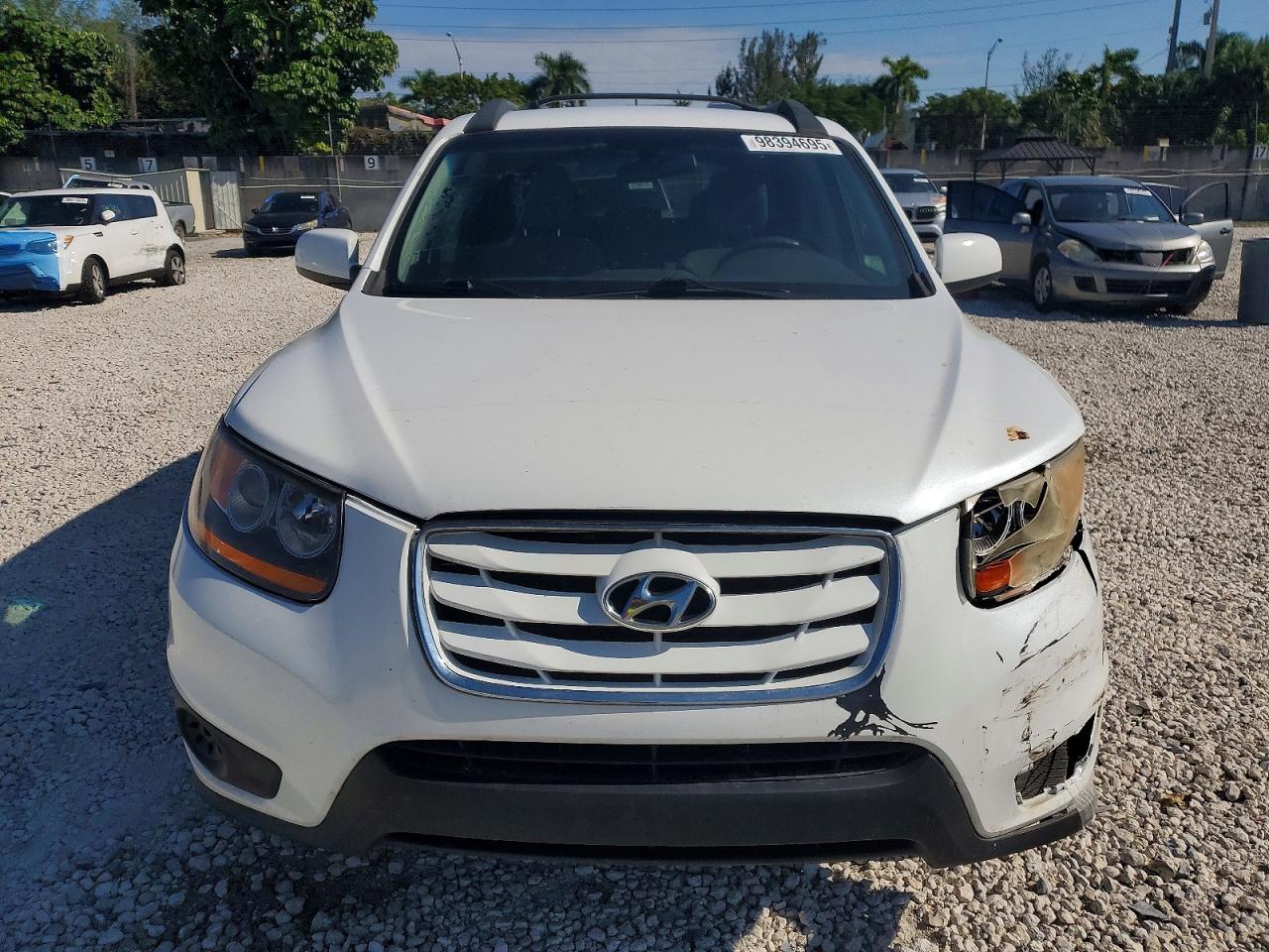2011 HYUNDAI SANTA FE GLS photo 5
