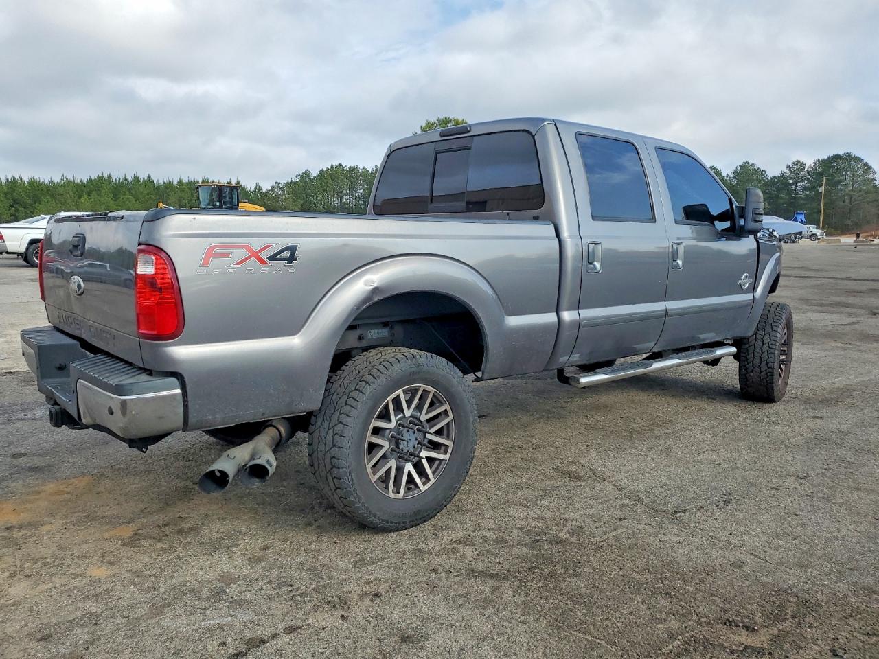 2012 FORD F250 photo 3