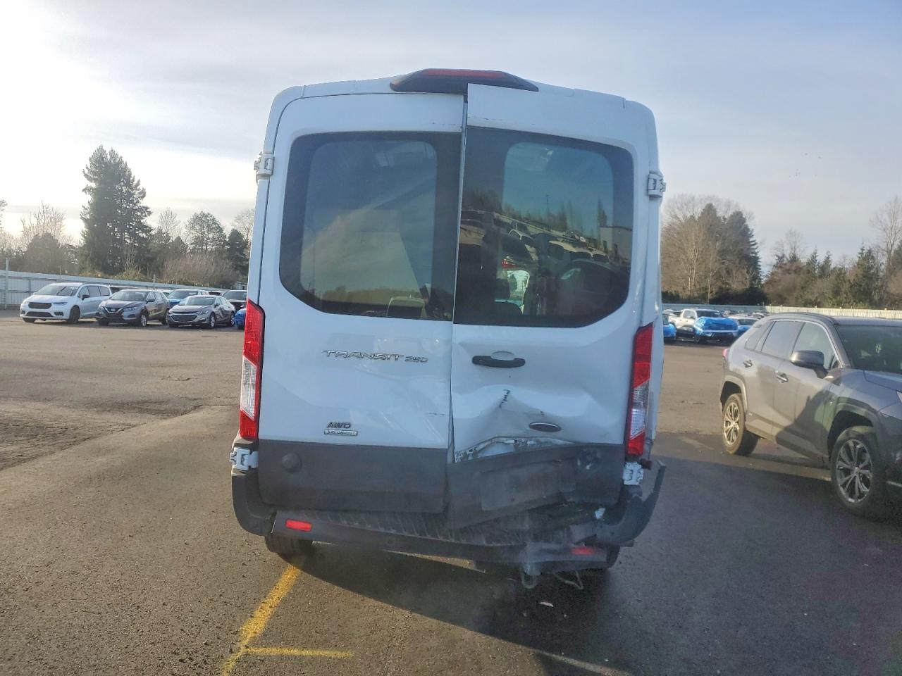 2020 FORD TRANSIT T-250 photo 11