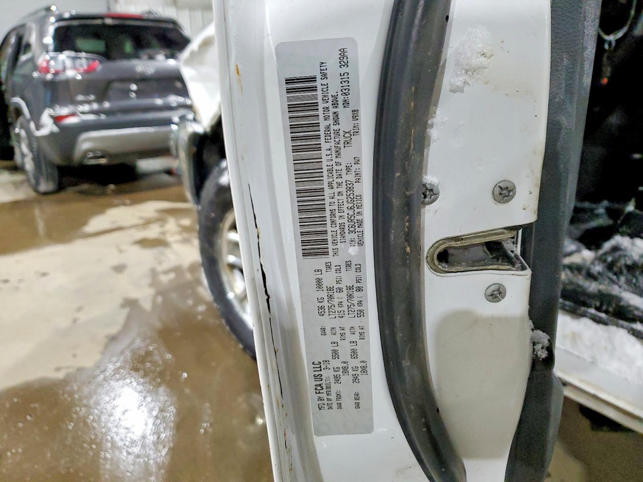 2018 RAM 2500 ST photo 13