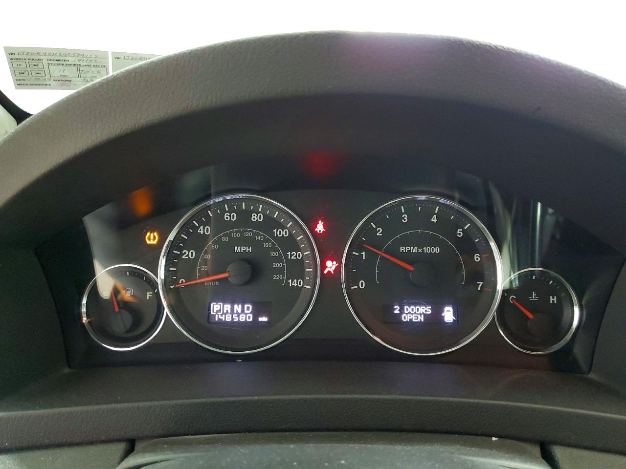 2009 JEEP GRAND CHEROKEE LAREDO photo 17