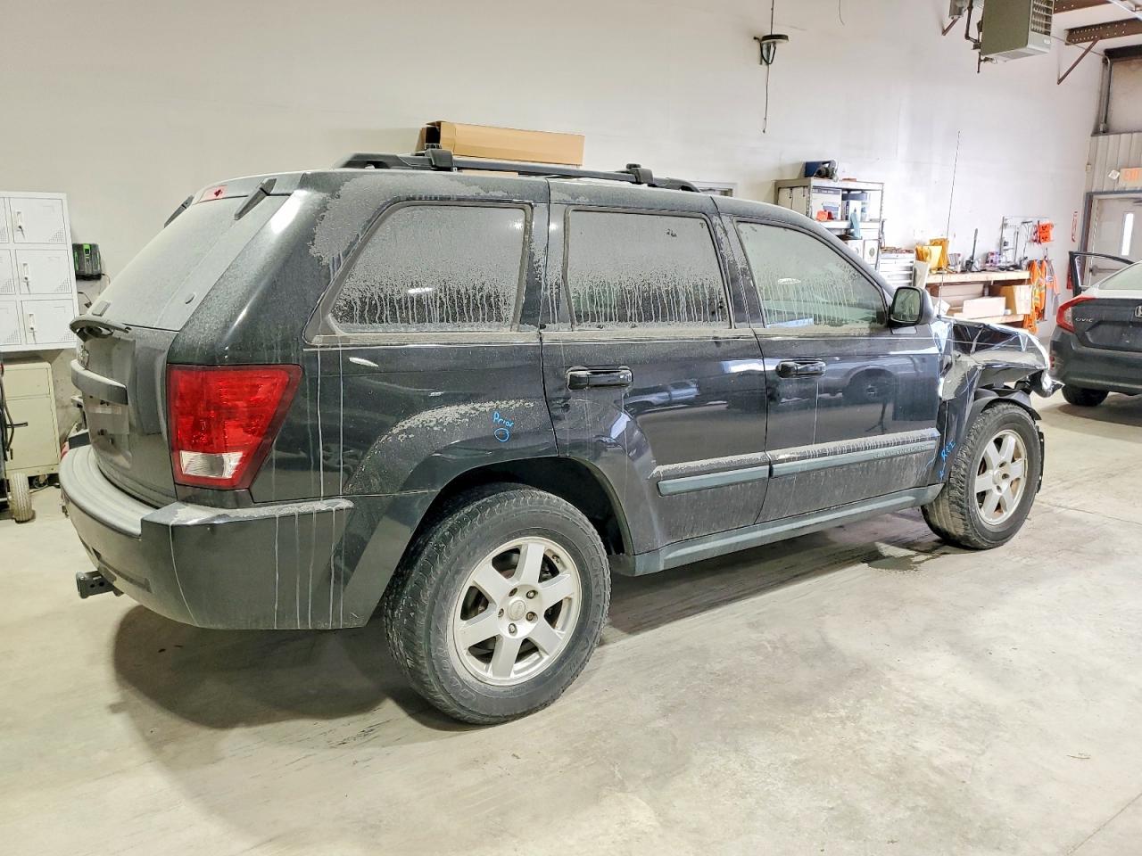 2009 JEEP GRAND CHEROKEE LAREDO photo 5