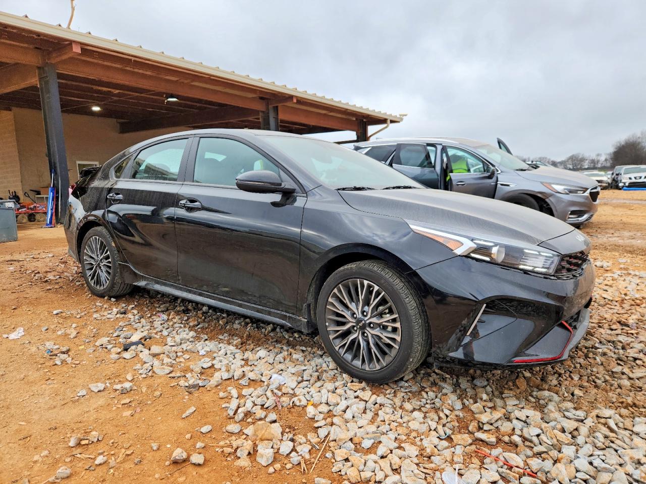 2024 KIA FORTE GT LINE photo 4