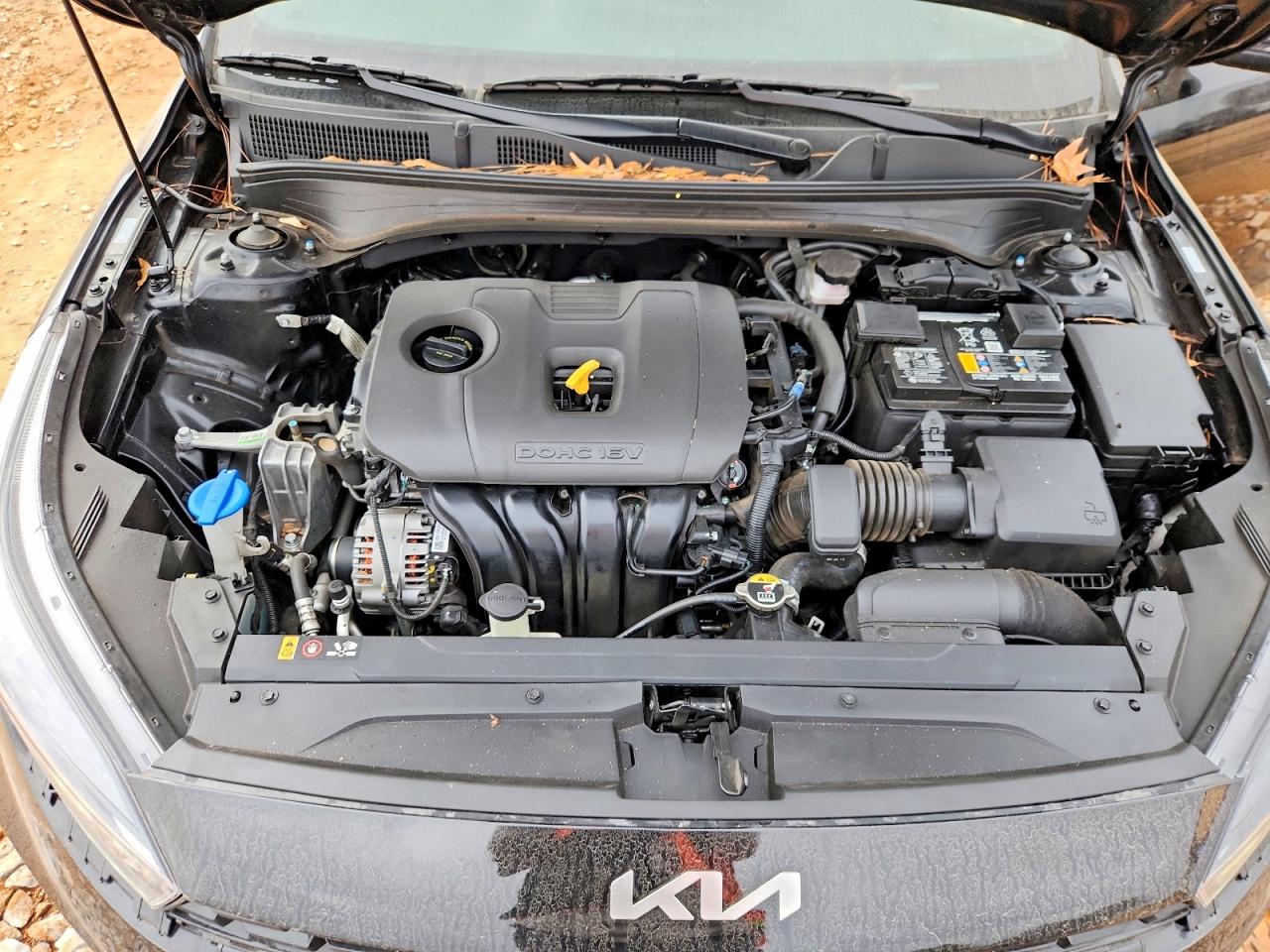 2024 KIA FORTE GT LINE photo 11