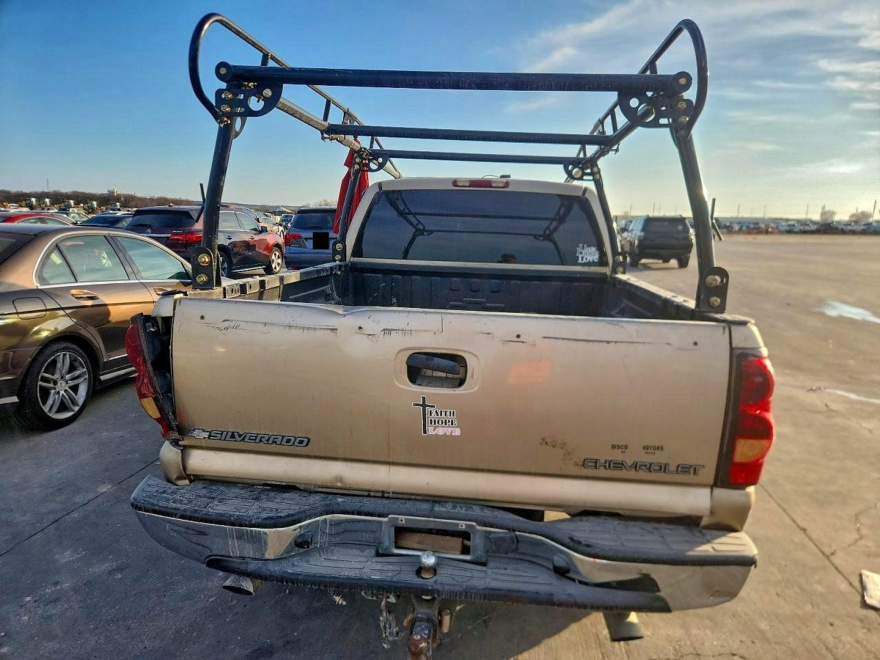 2004 CHEVROLET SILVERADO C1500 photo 6