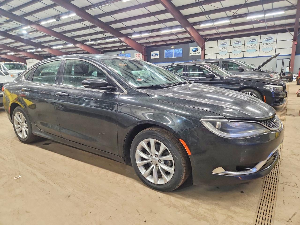 2016 CHRYSLER 200 C photo 10