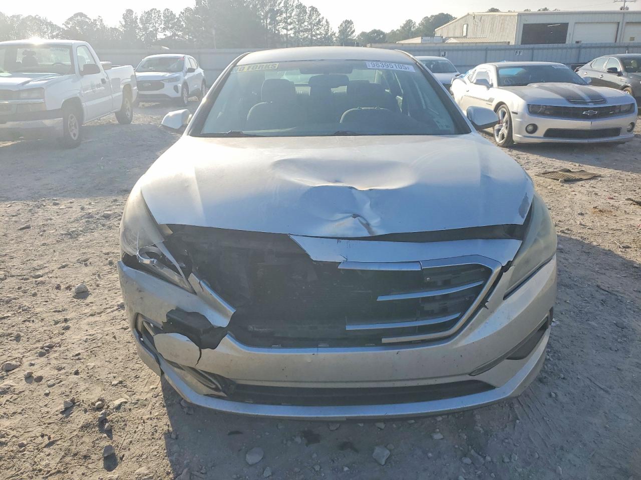 2015 HYUNDAI SONATA SE photo 5