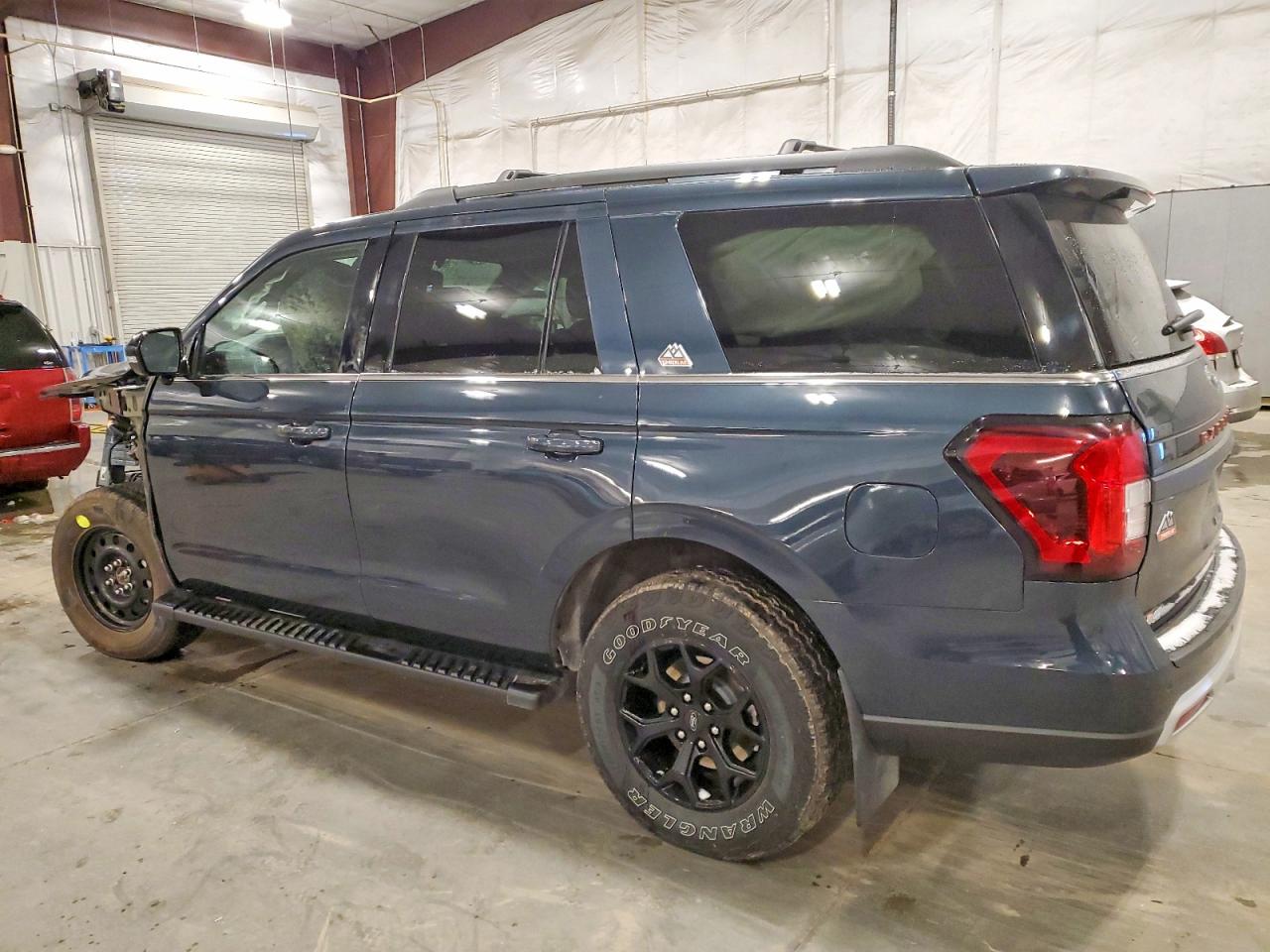 2024 FORD EXPEDITION TIMBERLINE photo 4