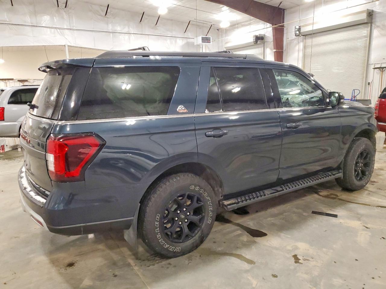 2024 FORD EXPEDITION TIMBERLINE photo 7