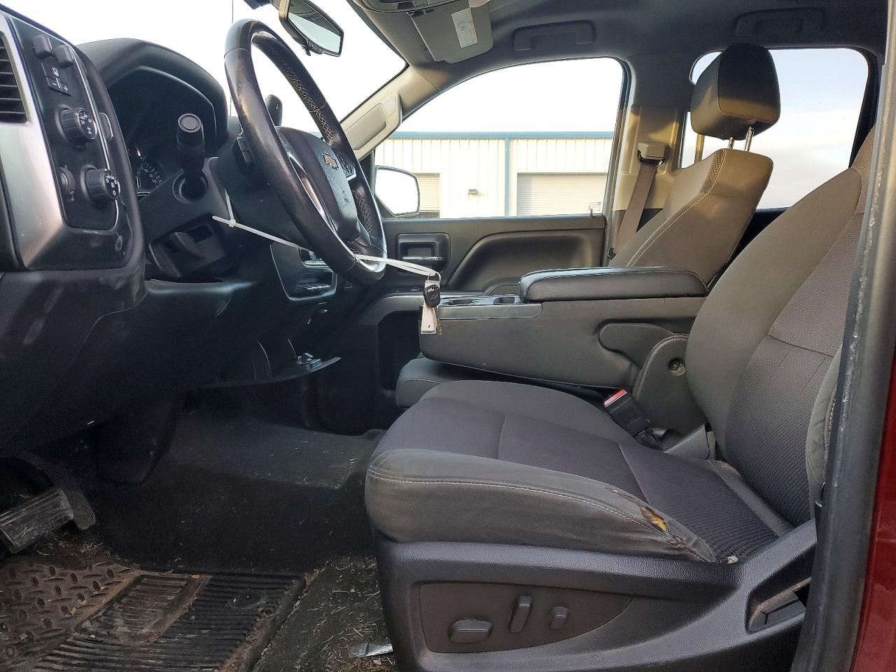 2015 CHEVROLET SILVERADO K1500 LT photo 7