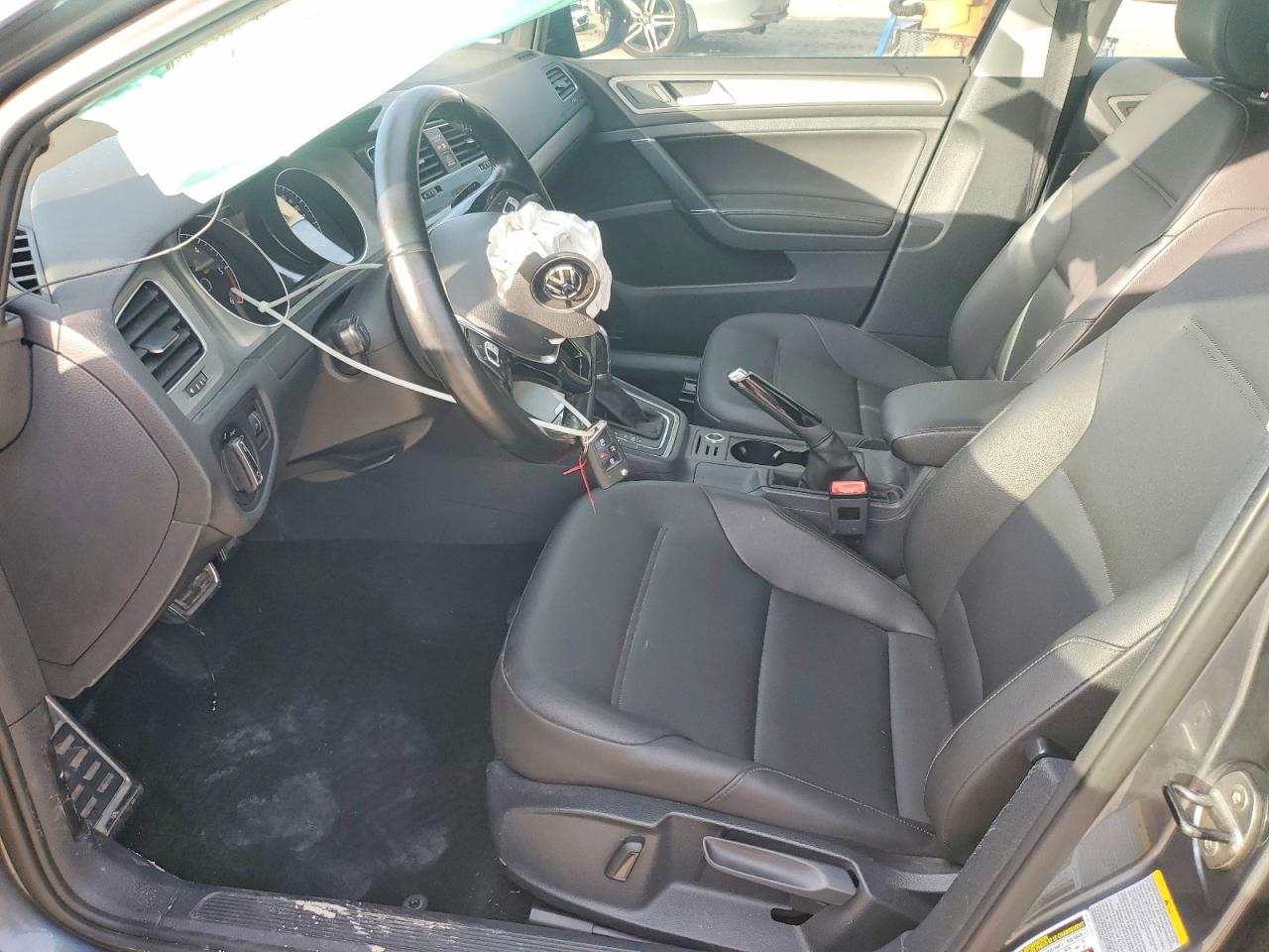 2015 VOLKSWAGEN GOLF SPORTWAGEN TDI S photo 7