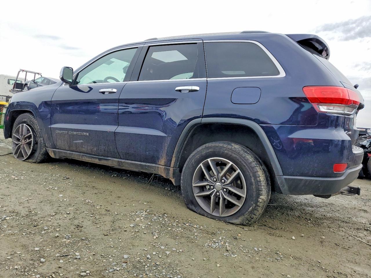2018 JEEP GRAND CHEROKEE LIMITED photo 3