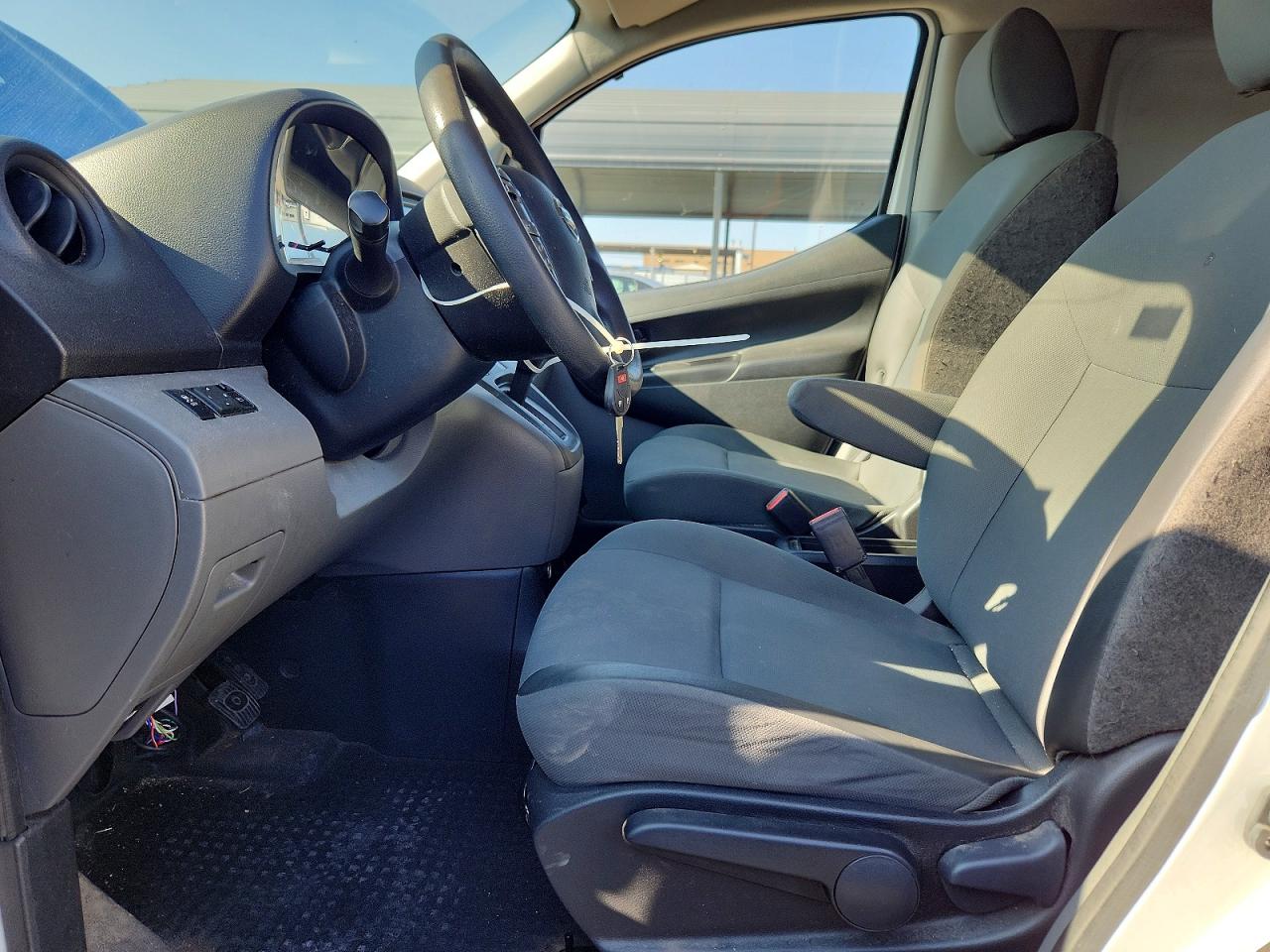 2020 NISSAN NV200 photo 7