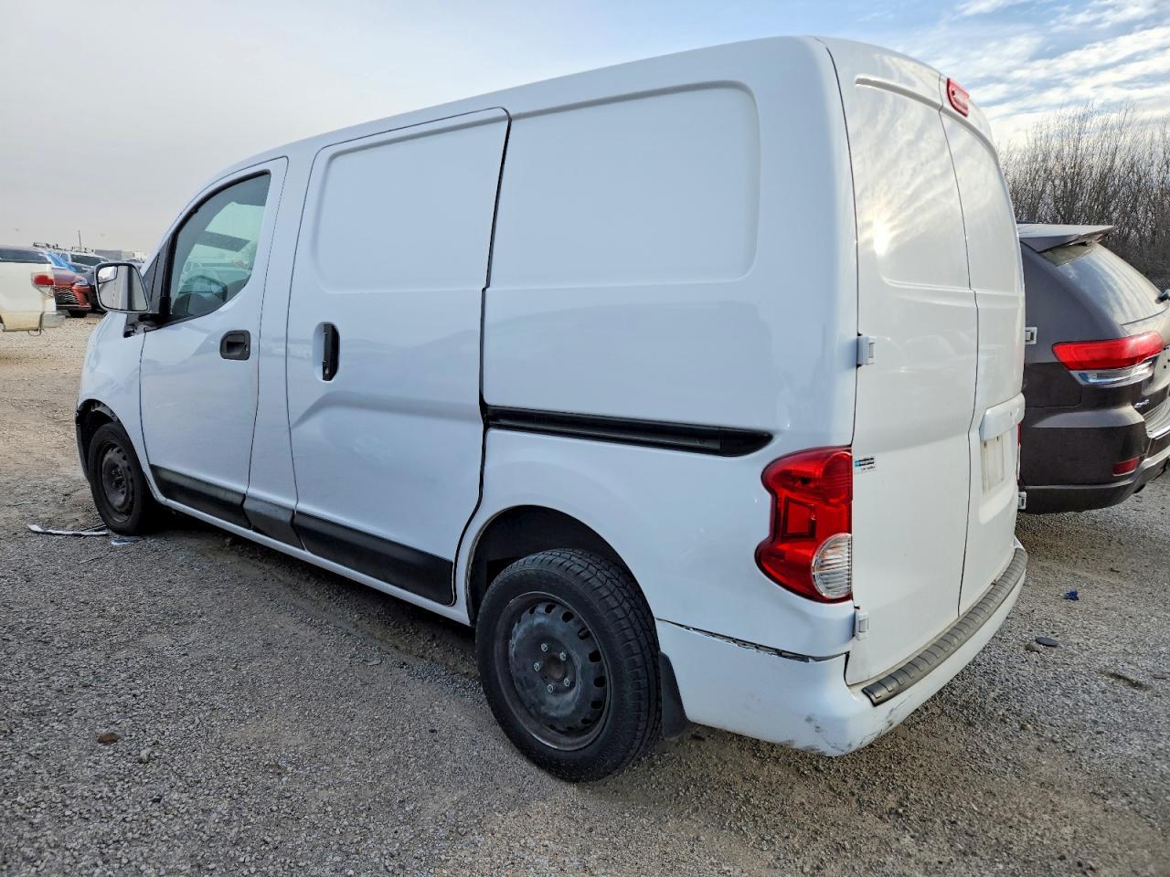 2020 NISSAN NV200 photo 2