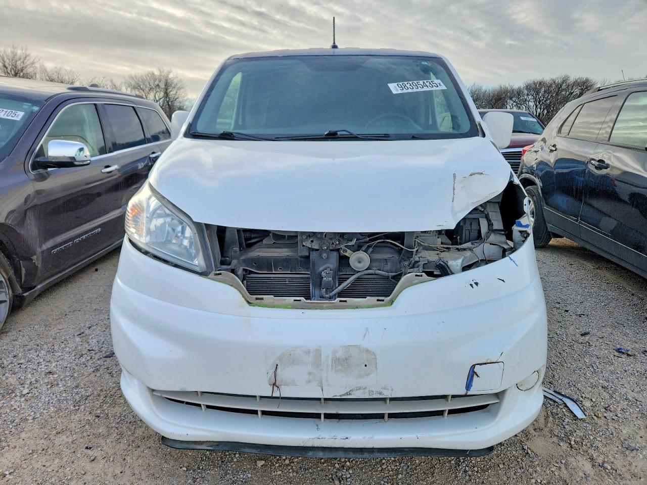 2020 NISSAN NV200 photo 5