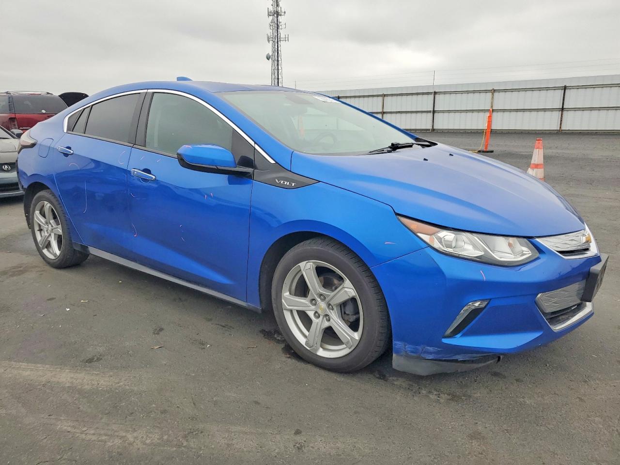 2016 CHEVROLET VOLT LT photo 4