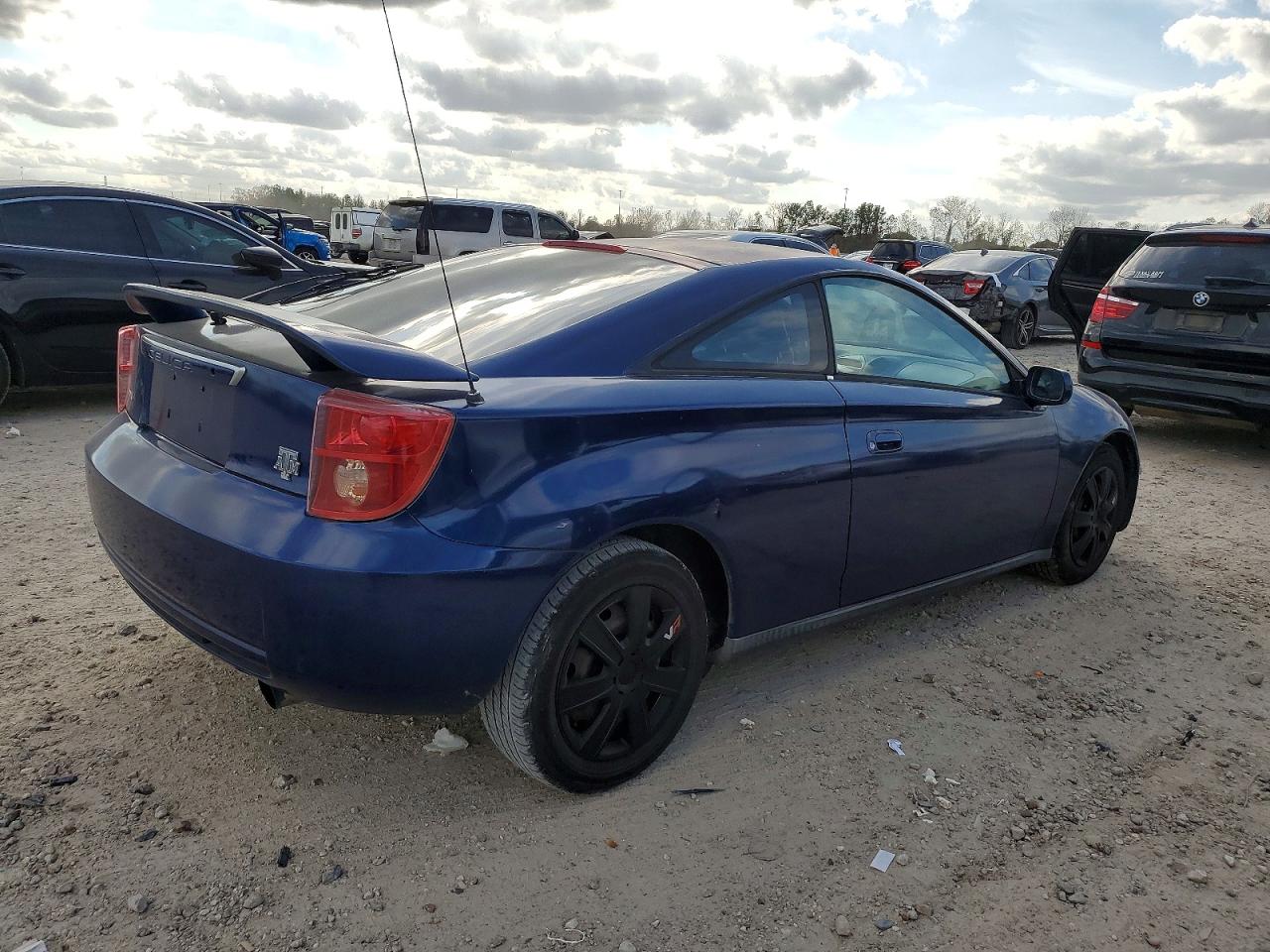 2005 TOYOTA CELICA GT photo 3