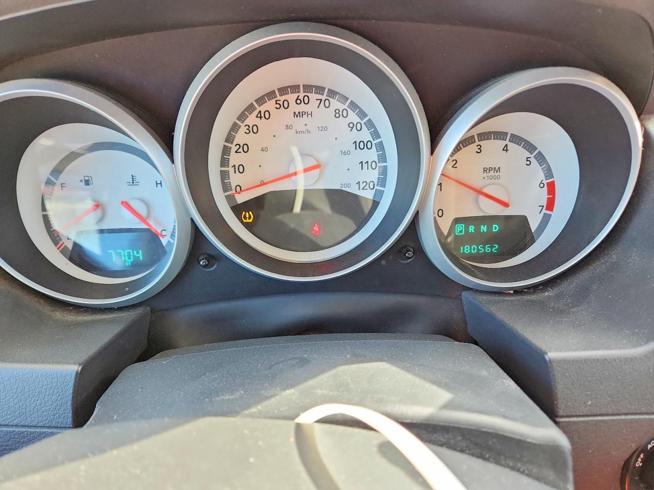 2008 DODGE GRAND CARAVAN SXT photo 9