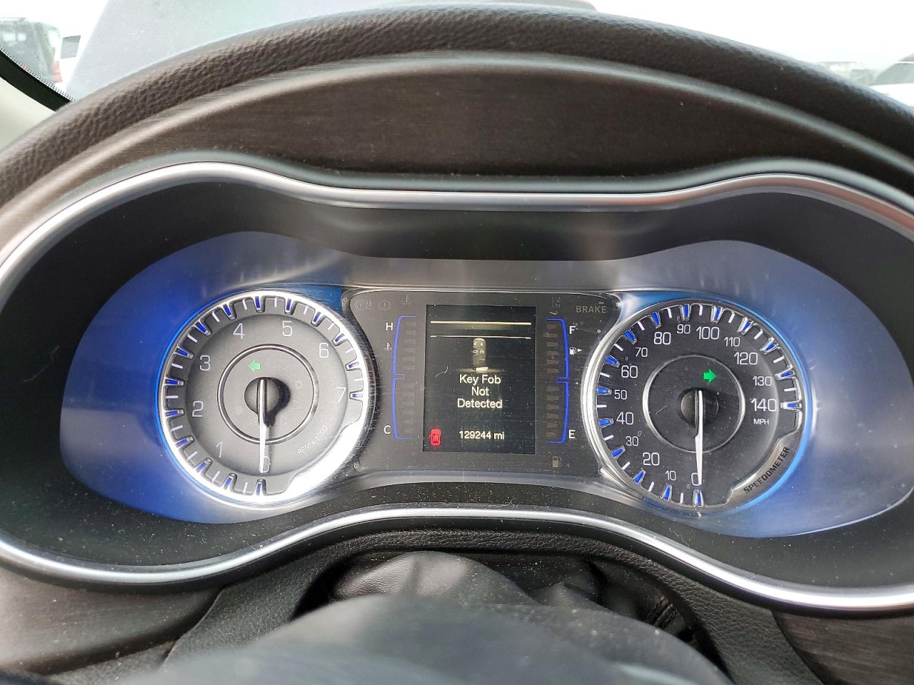 2016 CHRYSLER 200 LIMITED photo 9