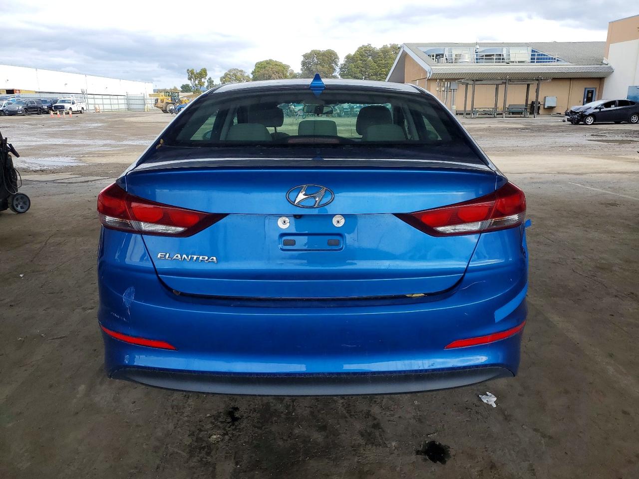 2018 HYUNDAI ELANTRA SEL photo 11