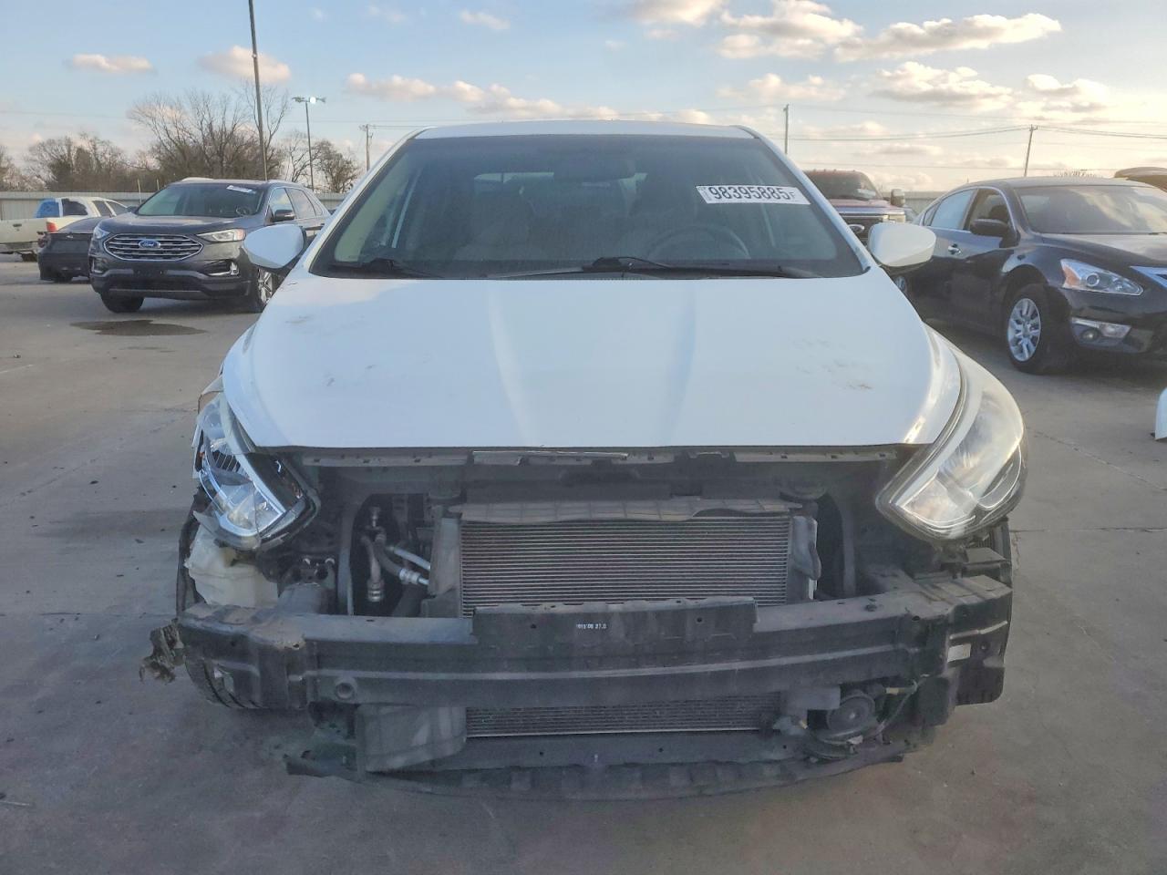 2016 HYUNDAI ACCENT SE photo 5