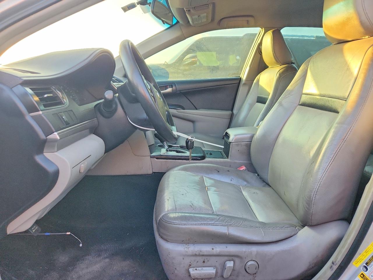 2013 TOYOTA CAMRY photo 7