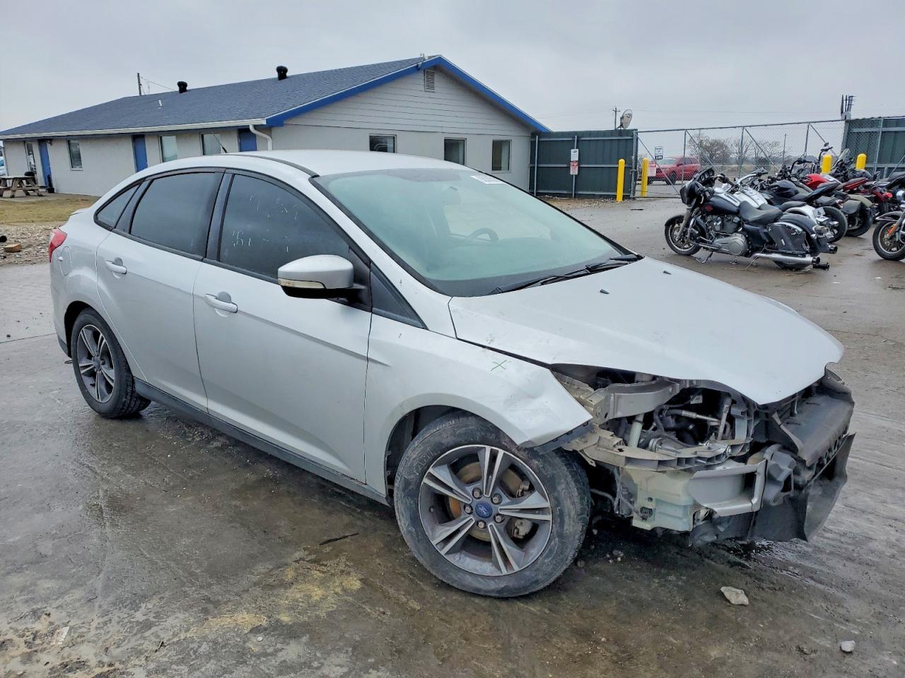 2014 FORD FOCUS SE photo 10