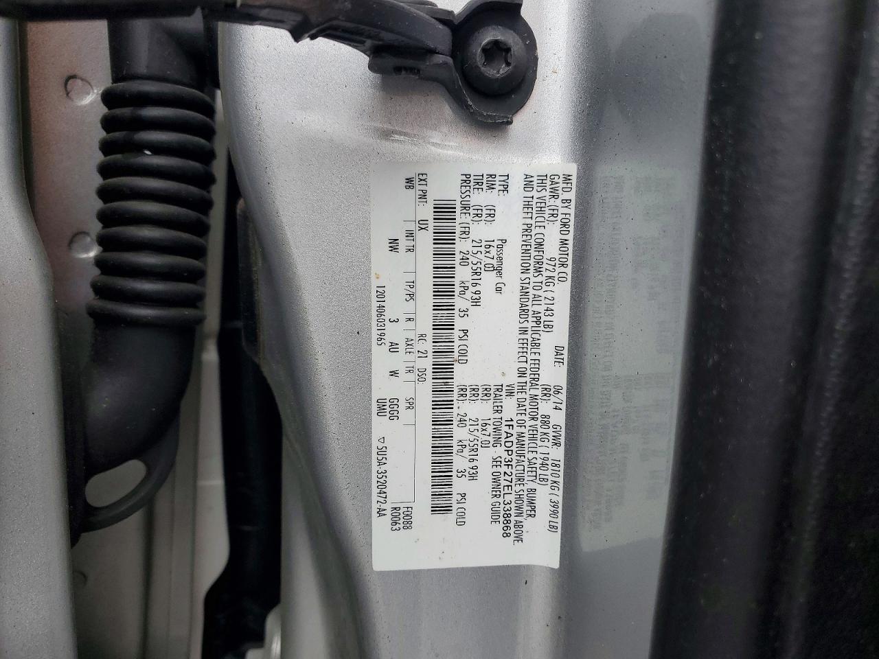 2014 FORD FOCUS SE photo 34