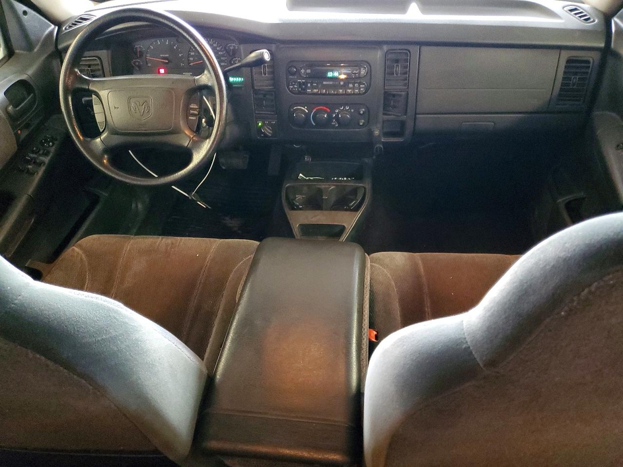 2002 DODGE DAKOTA QUAD SPORT photo 8