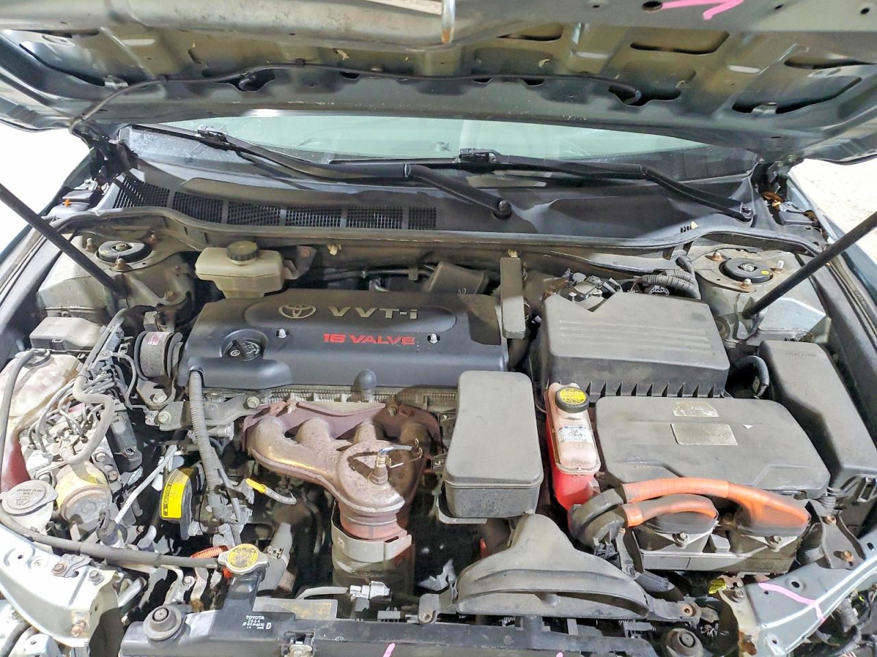 2011 TOYOTA CAMRY HYBRID photo 11
