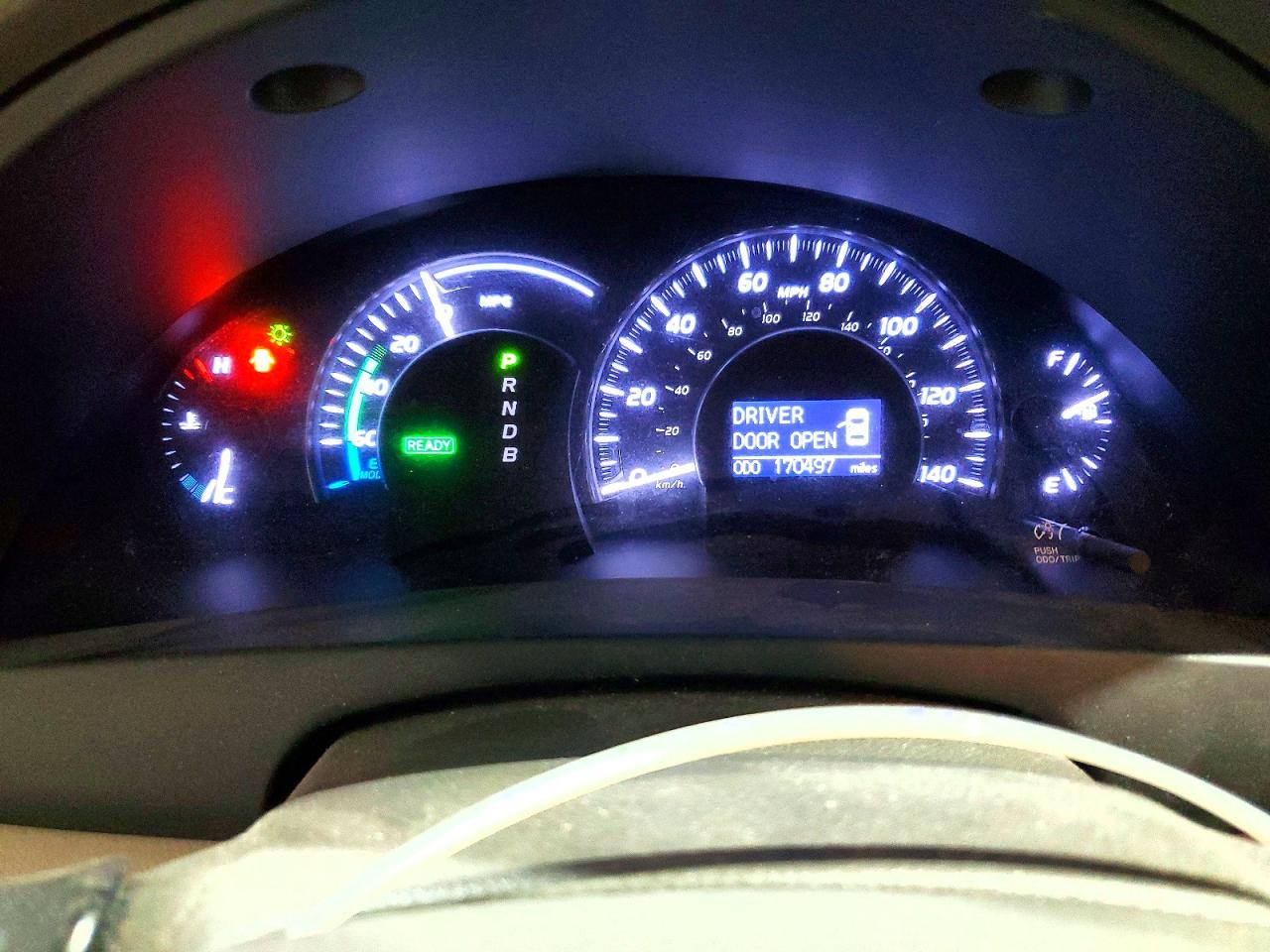 2011 TOYOTA CAMRY HYBRID photo 9
