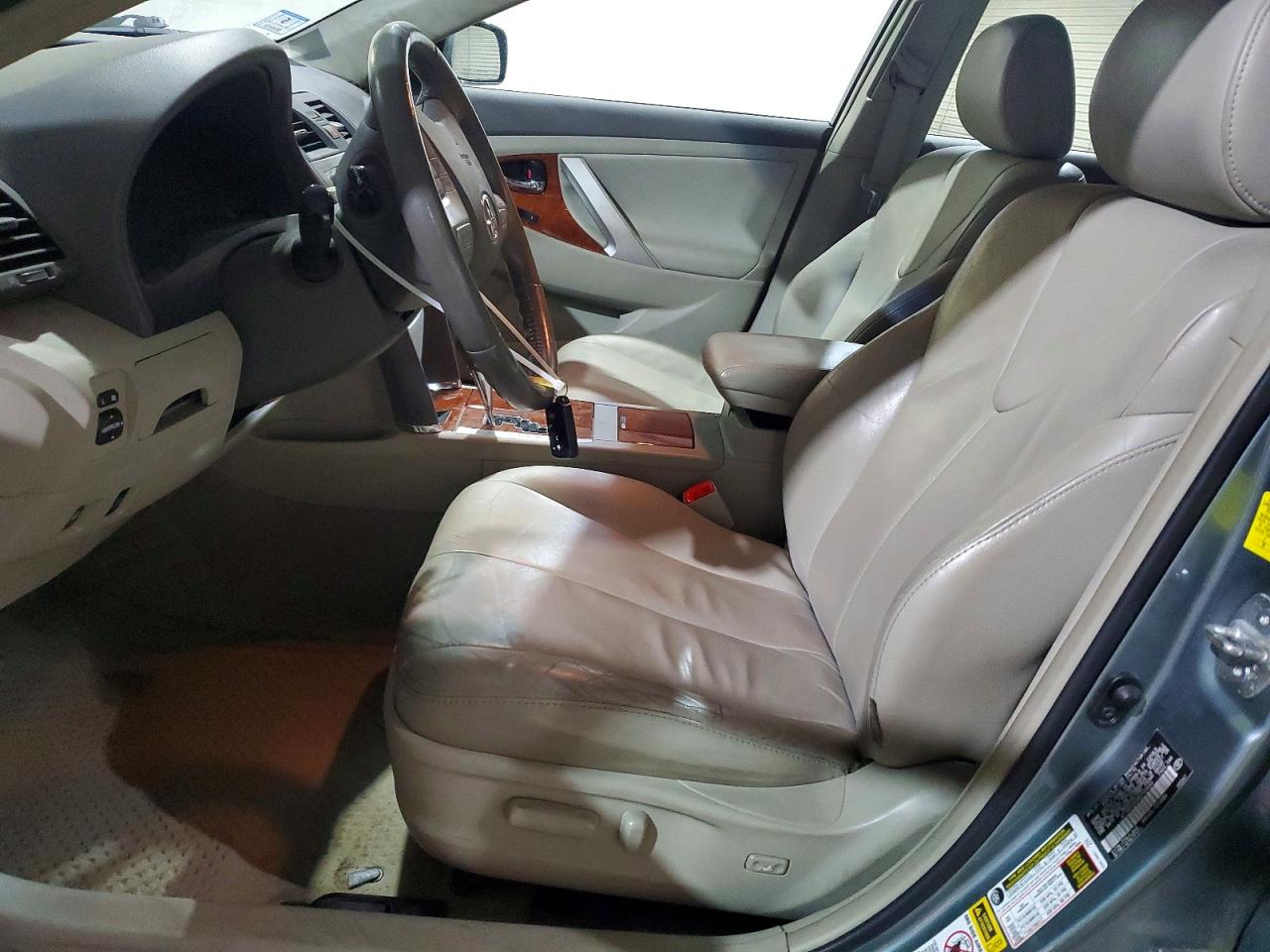 2011 TOYOTA CAMRY HYBRID photo 7