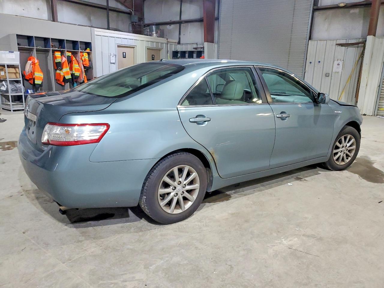 2011 TOYOTA CAMRY HYBRID photo 3