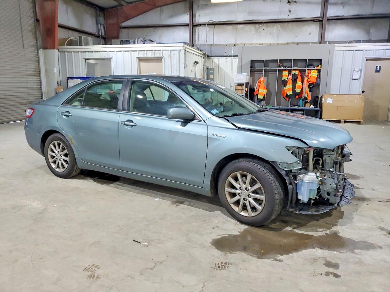 2011 TOYOTA CAMRY HYBRID photo 4