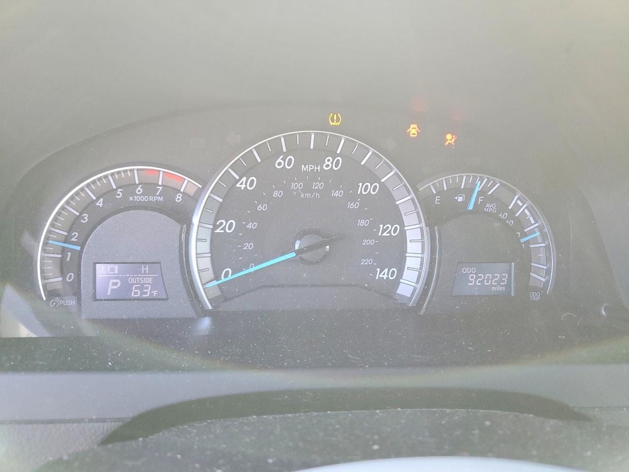 2014 TOYOTA CAMRY L photo 9