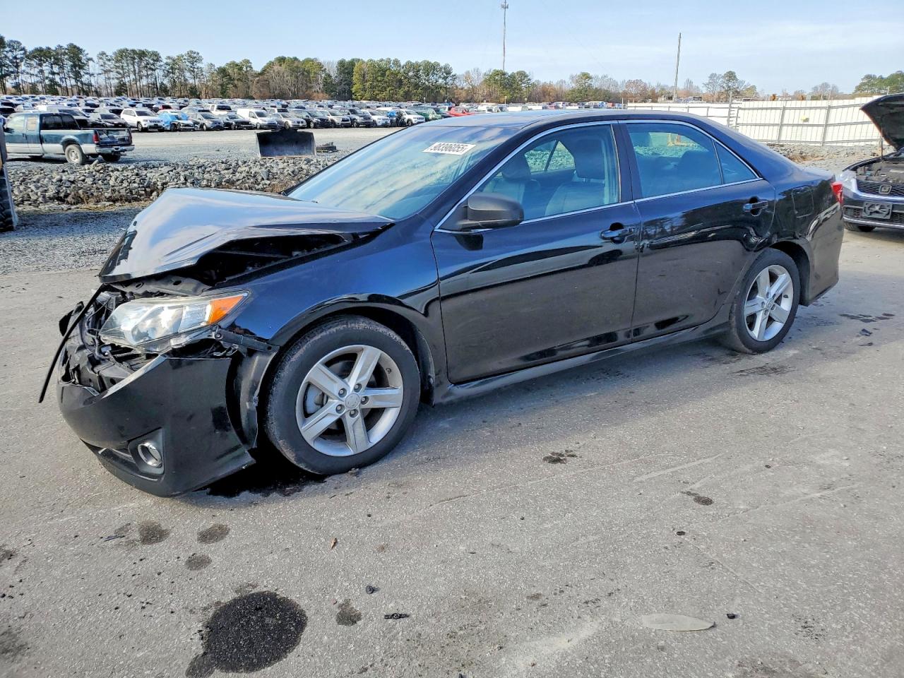 2014 TOYOTA CAMRY