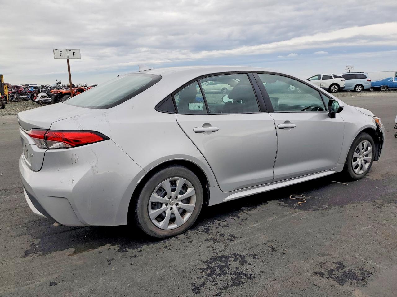 2020 TOYOTA COROLLA LE photo 5
