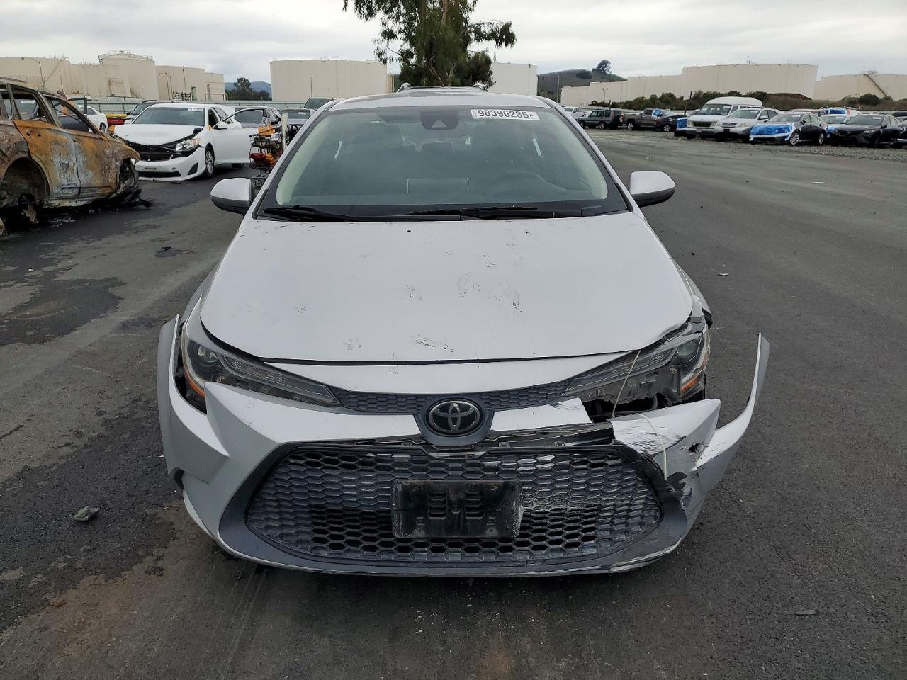 2020 TOYOTA COROLLA LE photo 9