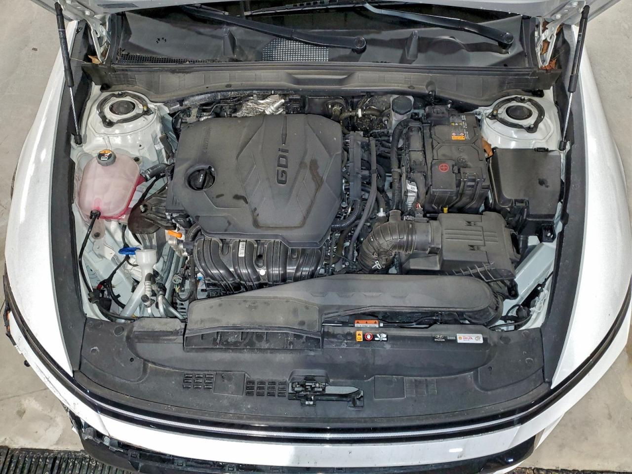 2025 HYUNDAI SONATA SEL photo 11