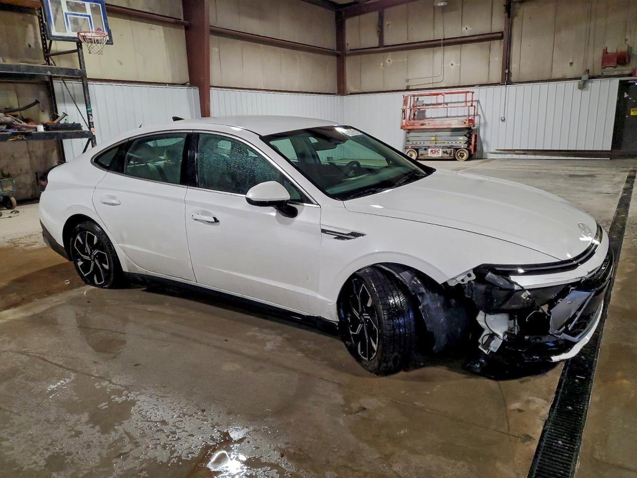 2025 HYUNDAI SONATA SEL photo 4