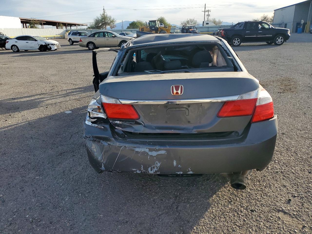 2015 HONDA ACCORD EX photo 16