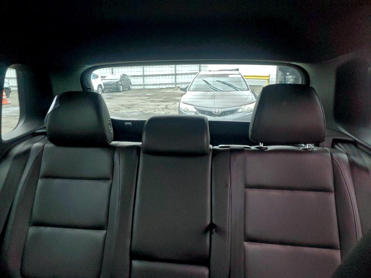 2016 VOLKSWAGEN TIGUAN S photo 19