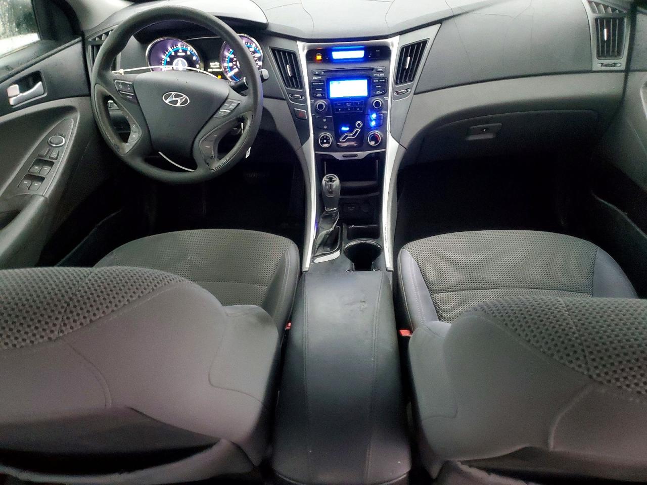 2013 HYUNDAI SONATA GLS photo 8