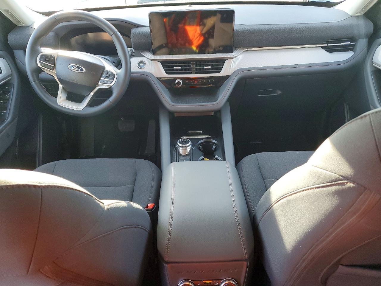 2025 FORD EXPLORER ACTIVE photo 8