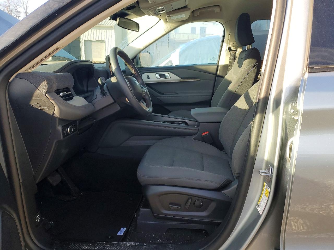 2025 FORD EXPLORER ACTIVE photo 7